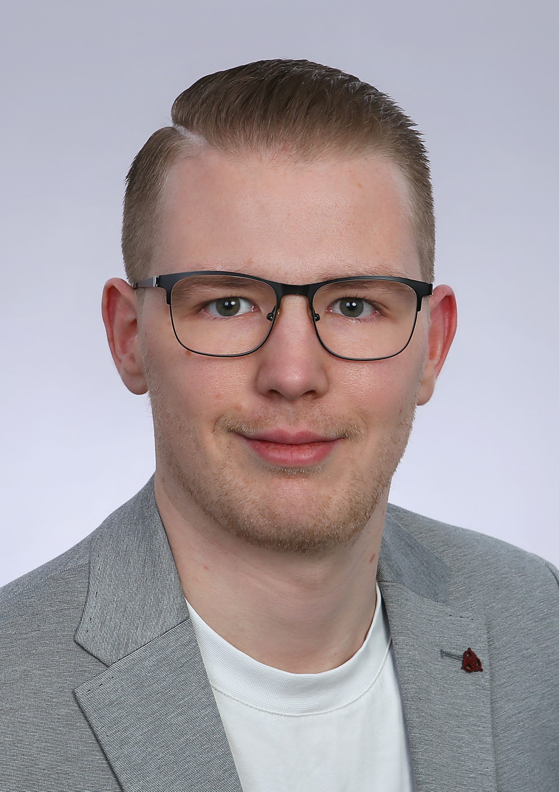 Herr Sebastian Weber (WES)