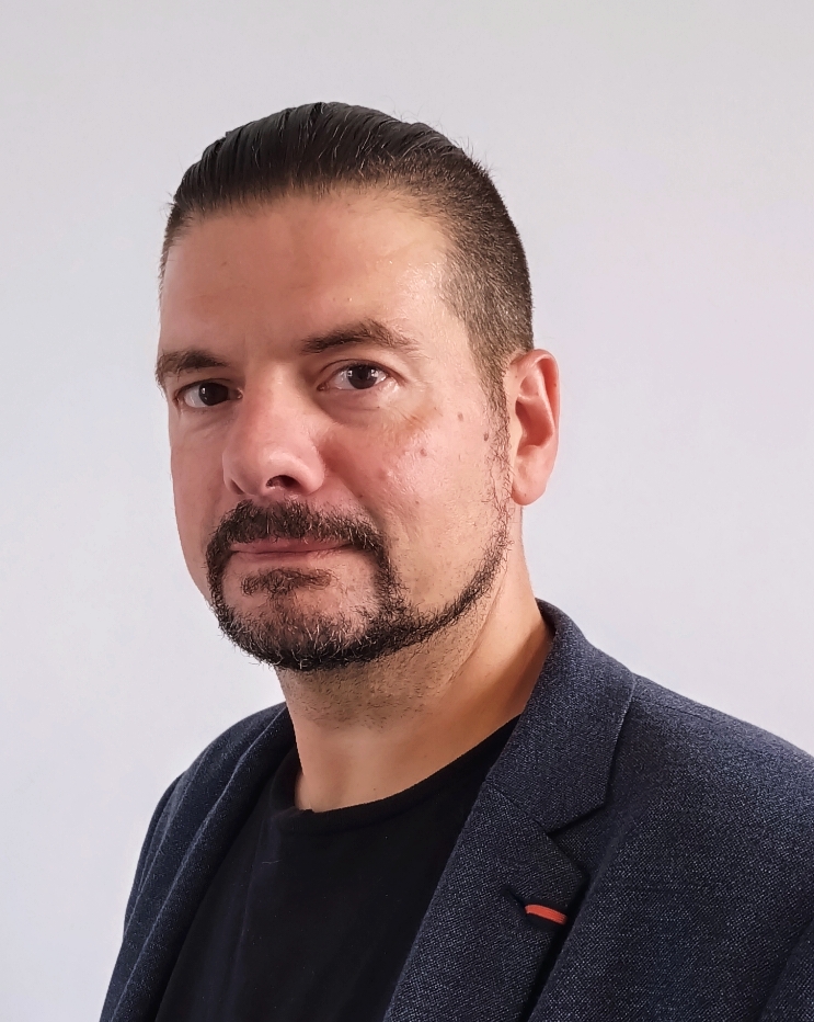 Herr Thomas Ottaviano (OTA)